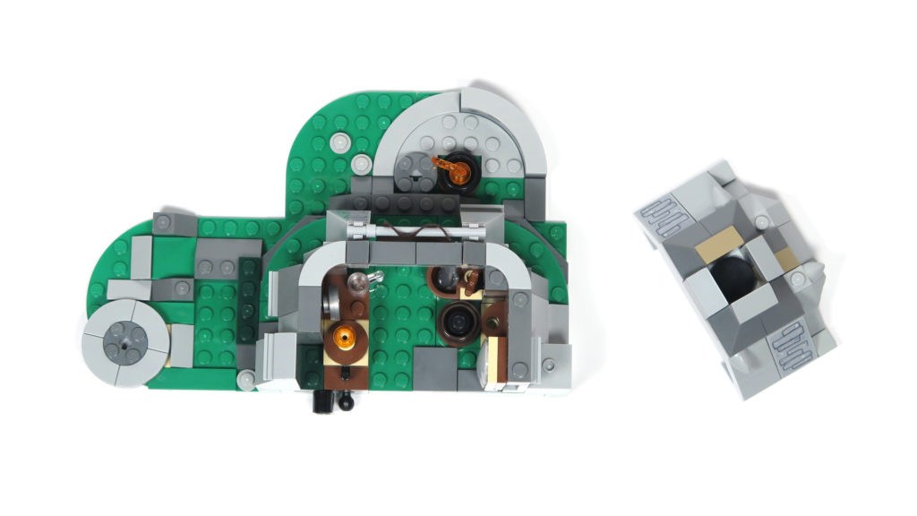 LEGO® Star Wars™ 75200 Ahch-To Island™ Training - Steinhütte offen von oben | ©2018 Brickzeit
