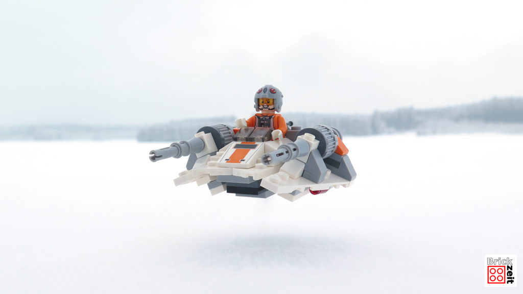 Spaß im Schnee mit dem Snowspeeder - Ausfug im Schnee 2 | ©2018 Brickzeit