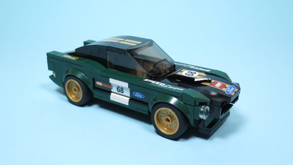 LEGO® Speed Champions - 75884 - 1968 Ford Mustang Fastback - Perspektive | ©2018 Brickzeit