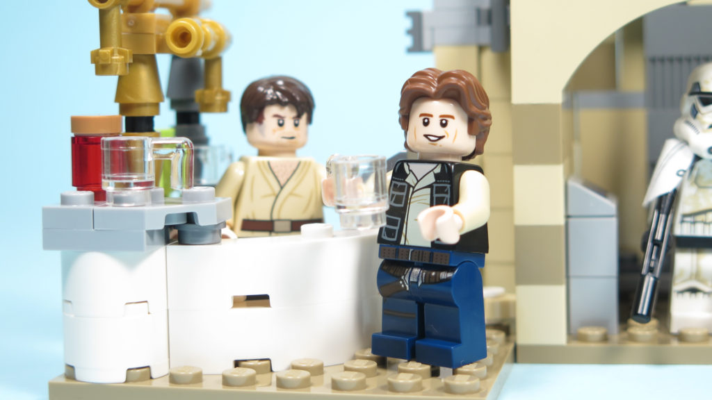 LEGO® Star Wars™ 75205 Mos Eisley Cantina™ - Han Solo an der Bar | ©2018 Brickzeit
