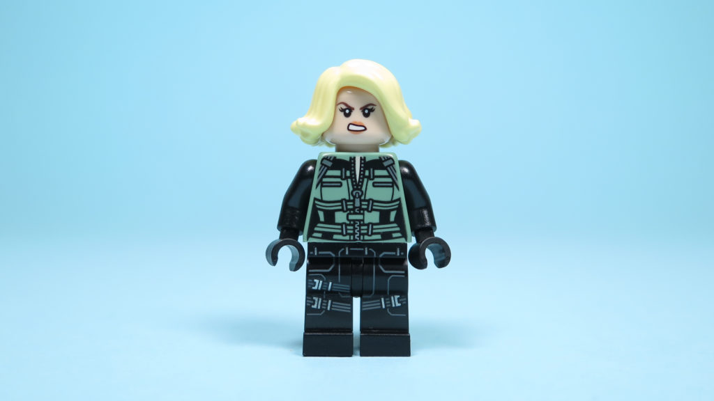 LEGO® Marvel Super Heroes 76101 Outrider Dropship-Attacke - Black Widow Vorderseite, Gesicht 2 | ©2018 Brickzeit