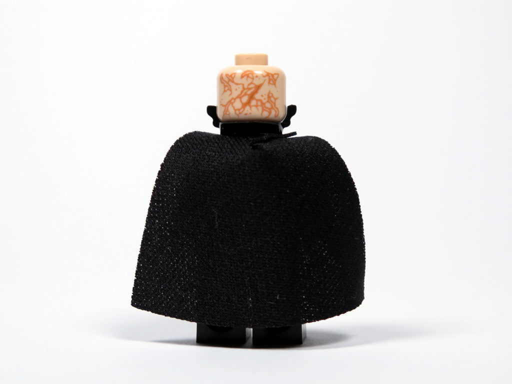 LEGO® Star Wars™ 75183 Darth Vader™ Transformation - Darth Vader Rückseite | ©2018 Brickzeit