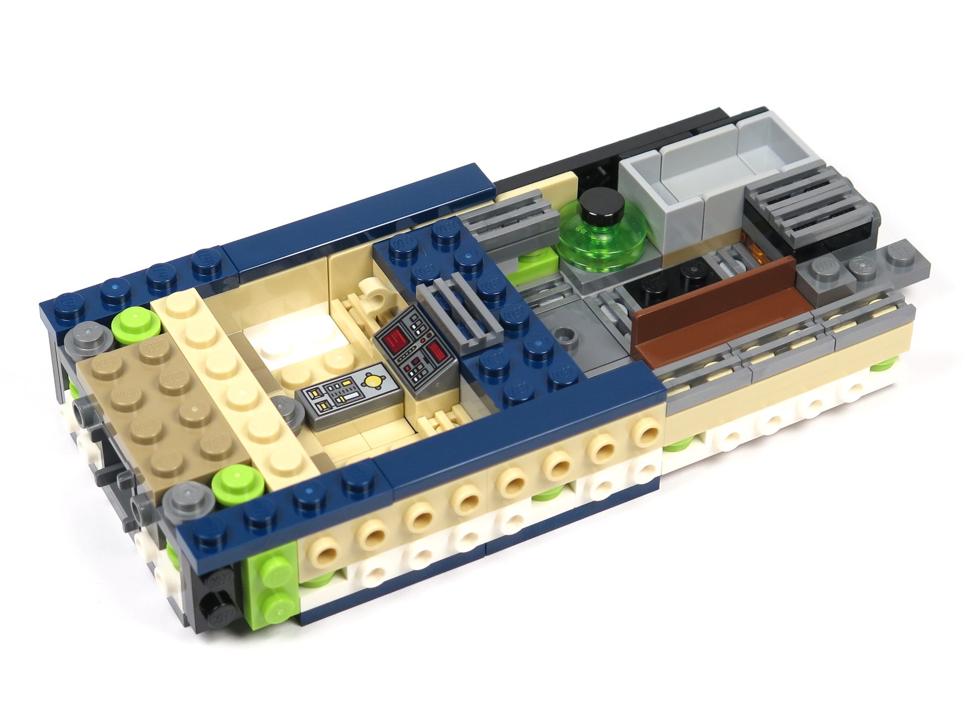 LEGO® Star Wars™ Han Solo's Landspeeder™ (75209) - Bauabschnitt 1, Rechts-Hinten | ©2018 Brickzeit