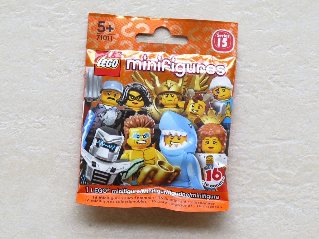 LEGO® Minifiguren Serie 15 (71011) - blind bag | ©2018 Brickzeit
