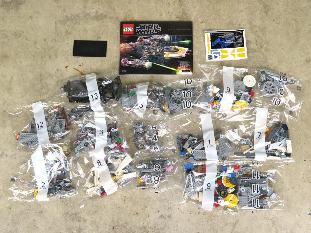 LEGO® Star Wars™ UCS Y-Wing Starfighter (75181) - kompletter Inhalt | ©2018 Brickzeit
