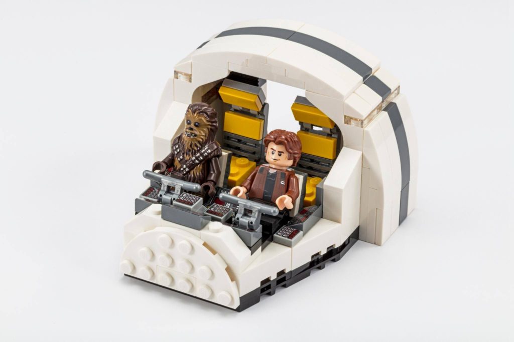 LEGO® Star Wars™ Millennium Falcon Cockpit (75512) - Bild 1 | ©2018 LEGO Gruppe