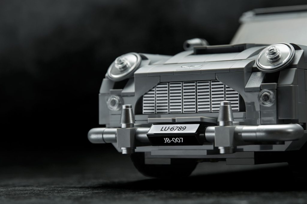 LEGO® James Bond Aston Martin DB5 (10262) - Bild 10 | ©2018 LEGO Gruppe