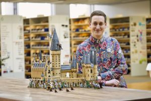 LEGO 71043 - Designer mit Schloss Hogwarts | ©LEGO Gruppe