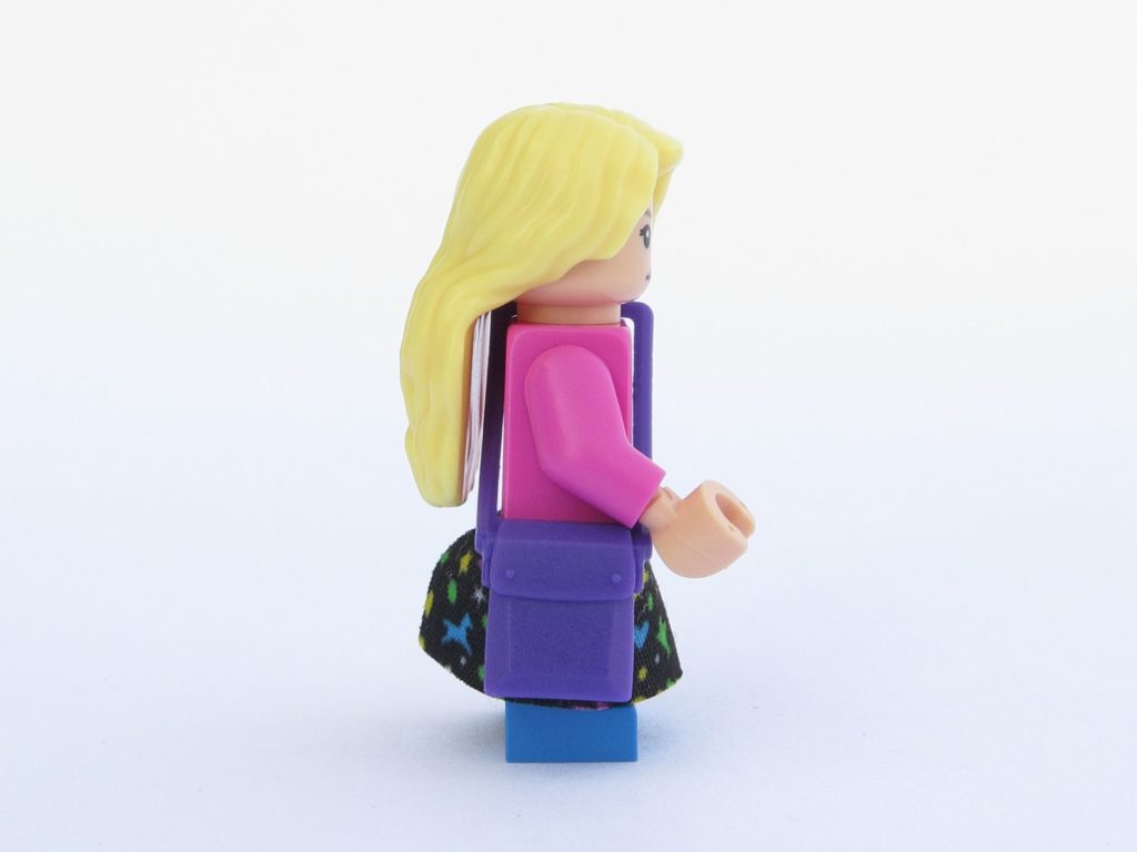 LEGO 71022 - Minifigur 05 - Luna Lovegood - rechte Seite | ©2018 Brickzeit