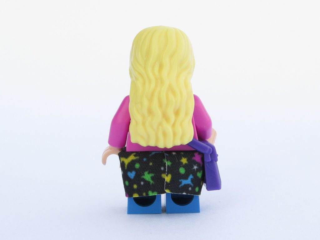 LEGO 71022 - Minifigur 05 - Luna Lovegood - Rückseite | ©2018 Brickzeit