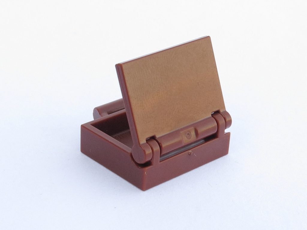 LEGO 71022 - Minifigur 17 - Koffer Rückseite | ©2018 Brickzeit