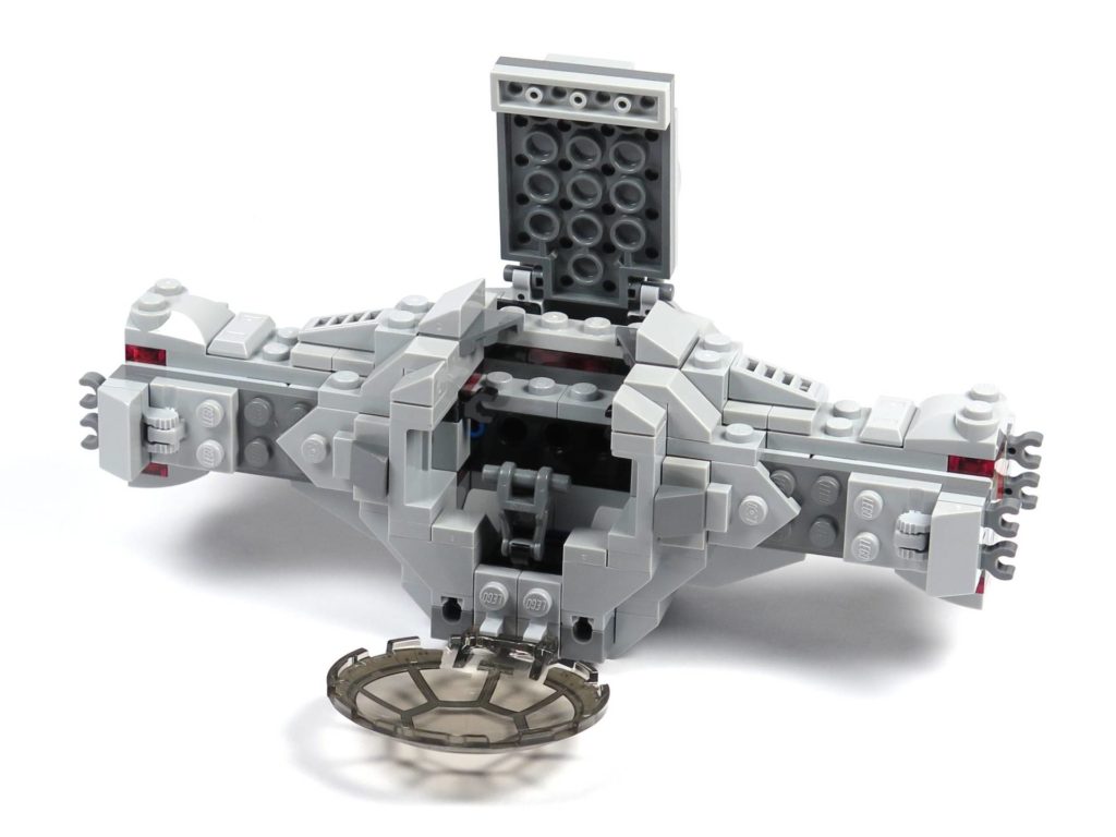 LEGO® 75211 Imperial TIE Fighter - Bauabschnitt 2 - fertig, offen | ©2018 Brickzeit