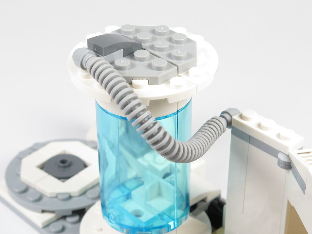 LEGO® Star Wars™ 75203 - Bauabschnitt 3 - Bactatank mit Schlauch | ©2018 Brickzeit