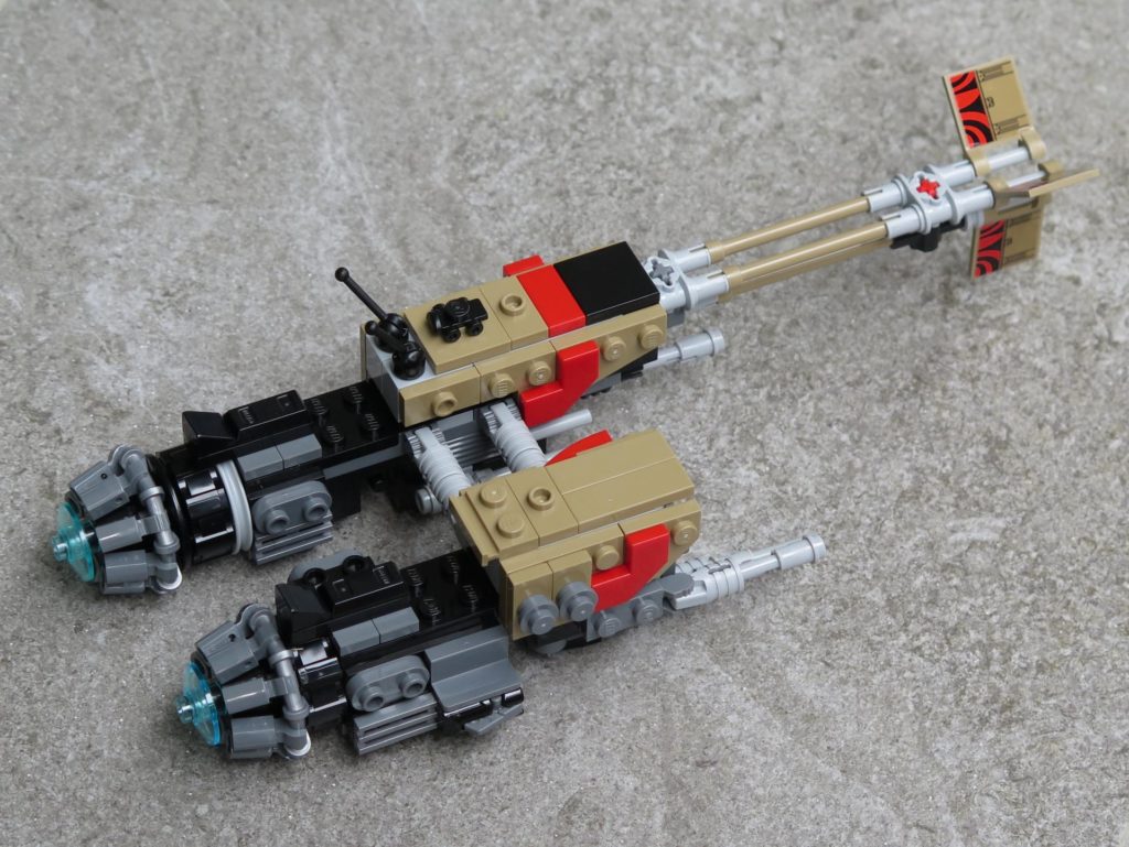 LEGO® Star Wars™ 75215 - Weazel's Swoop Bike auf Stein - hinten, rechts | ©2018 Brickzeit