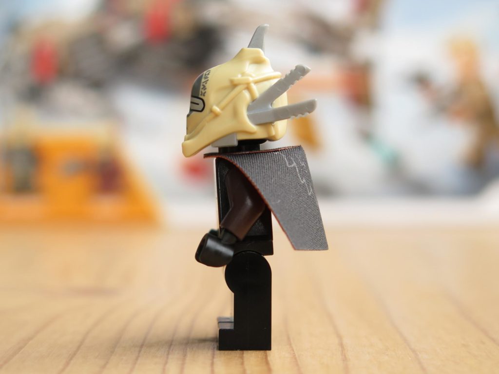 LEGO® Star Wars™ 75215 - Minifigur Enfys Nest - linke Seite | ©2018 Brickzeit