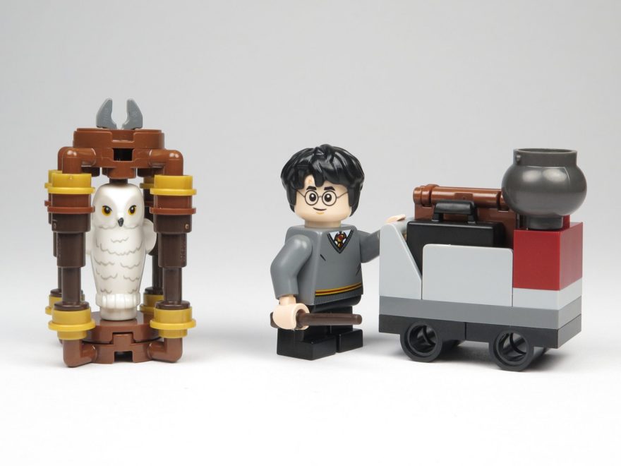 LEGO® Harry Potter 30407 - Harry's Journey to Hogwarts - Titelbild | ©2018 Brickzeit