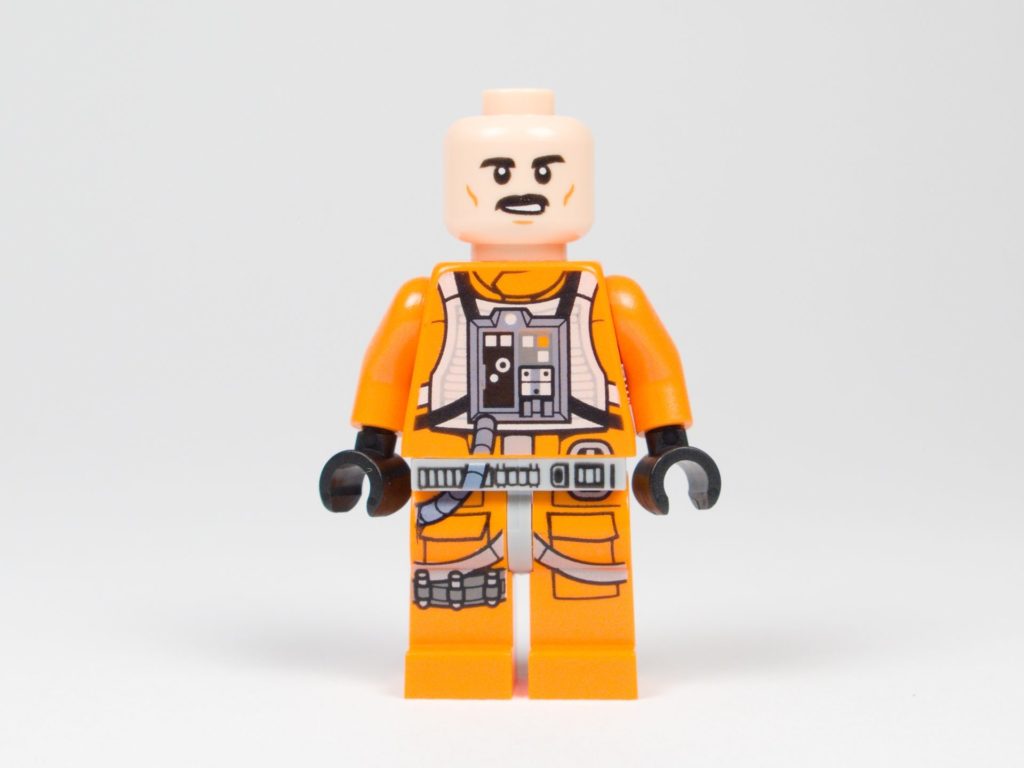 LEGO® Star Wars™ 75218 - Minifigur Biggs Darklighter - ohne Helm, Gesicht 2 | ©2018 Brickzeit