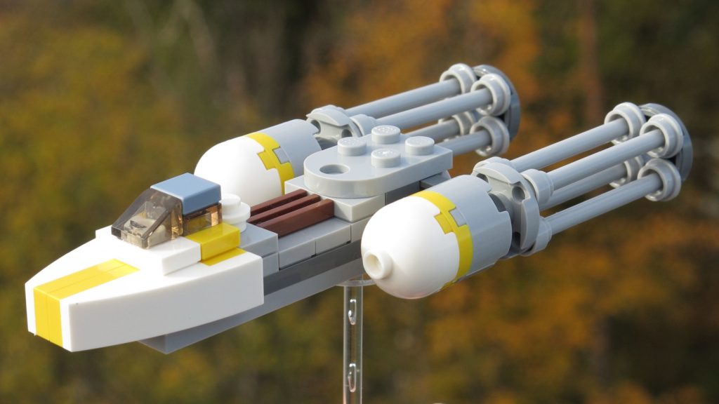 LEGO® Star Wars™ Magazin Nr. 12 - Y-Wing 911730 mit Hintergrund | ©2018 Brickzeit