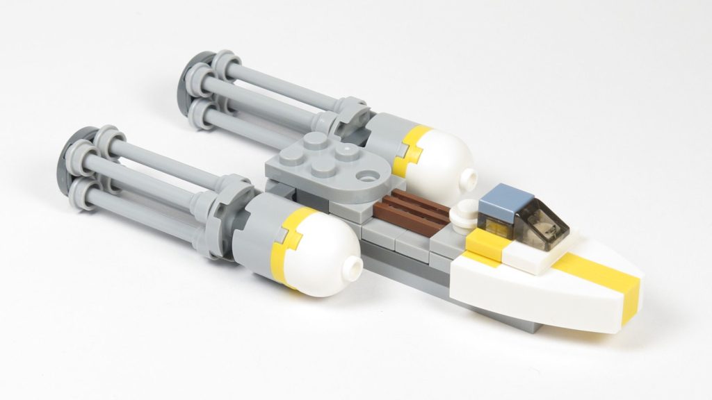 LEGO® Star Wars™ Magazin Nr. 12 - Y-Wing 911730, vorne rechts | ©2018 Brickzeit