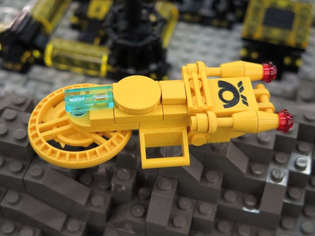 LEGO Micro Moonbase - Bild 9 | ©2018 Brickzeit