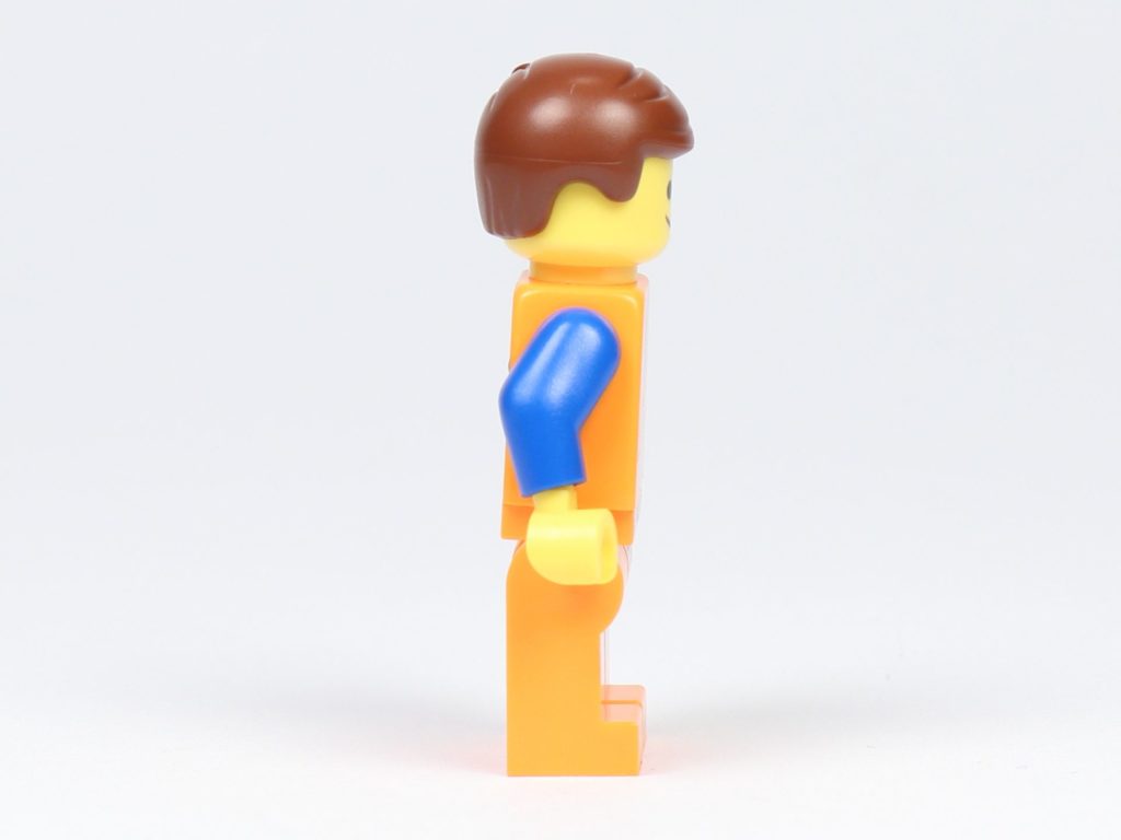 THE LEGO® MOVIE 2 Emmets Herz (30340) - Minifigur von Emmet, rechte Seite | ©2019 Brickzeit