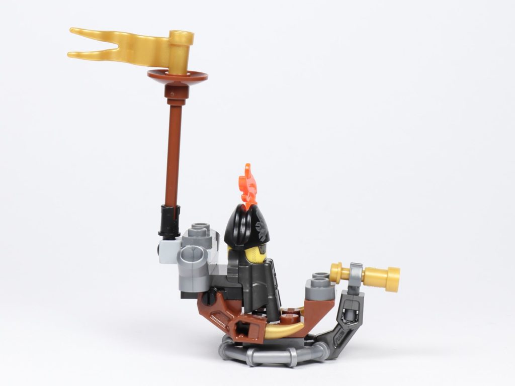 THE LEGO MOVIE 2 Mini-Baumeister Eisenbart (30528) - Boot, rechte Seite | ©2019 Brickzeit