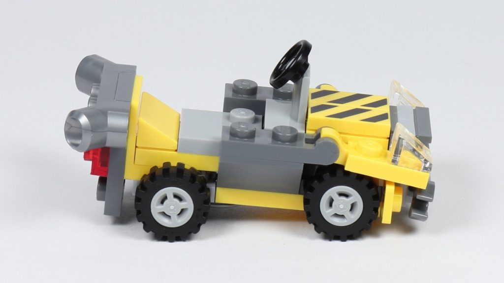 THE LEGO MOVIE 2 Mini-Baumeister Emmet (30529) - Auto, rechte Seite | ©2019 Brickzeit
