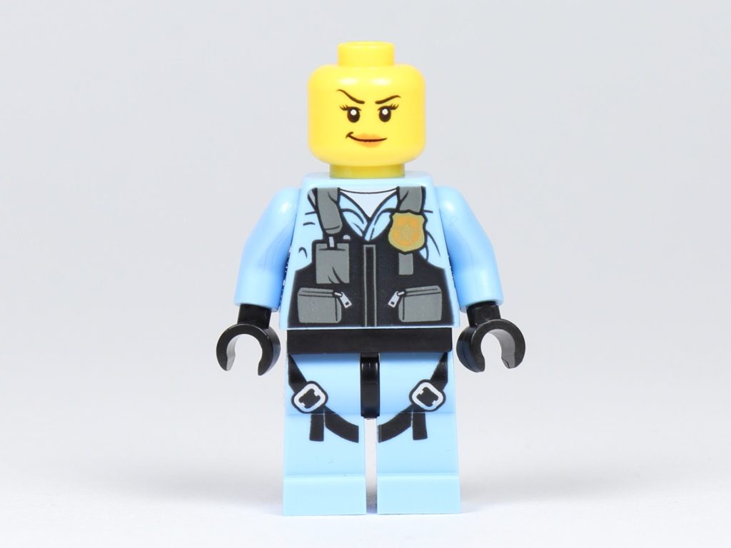 LEGO® City 30362 Raketenrucksack - Polizistin ohne Zubehör, Vorderseite | ©2019 Brickzeit
