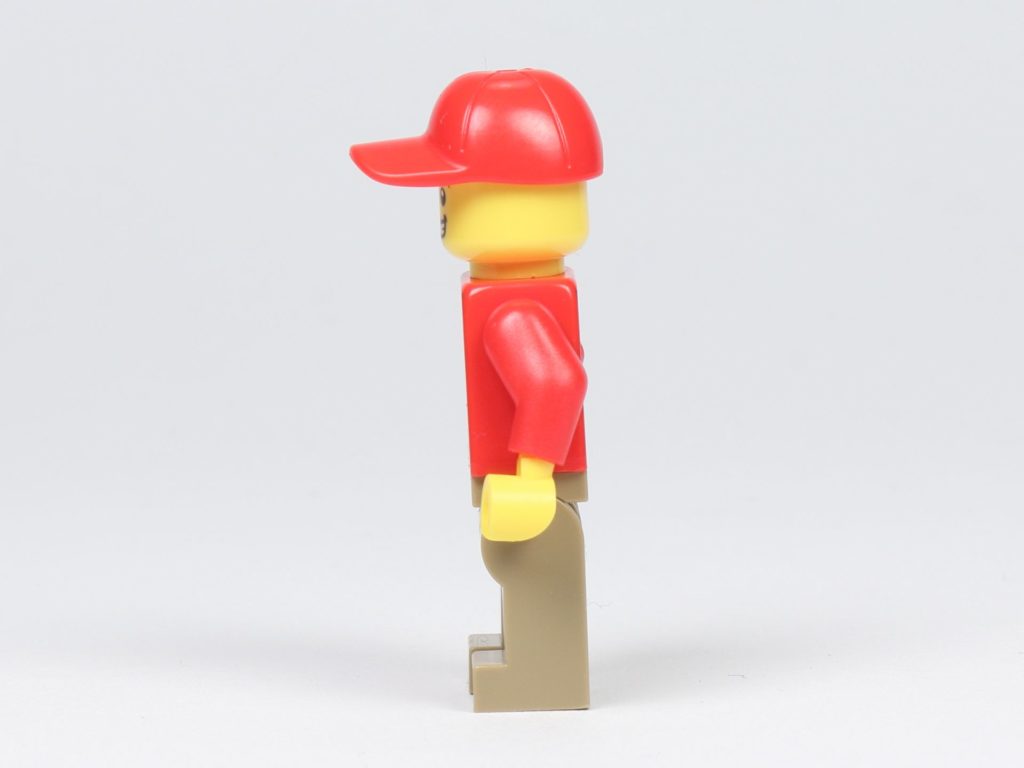 LEGO® City 30364 Popcorn Stand - Minifigur, Popcorn-Verkäufer, linke Seite | ©2019 Brickzeit