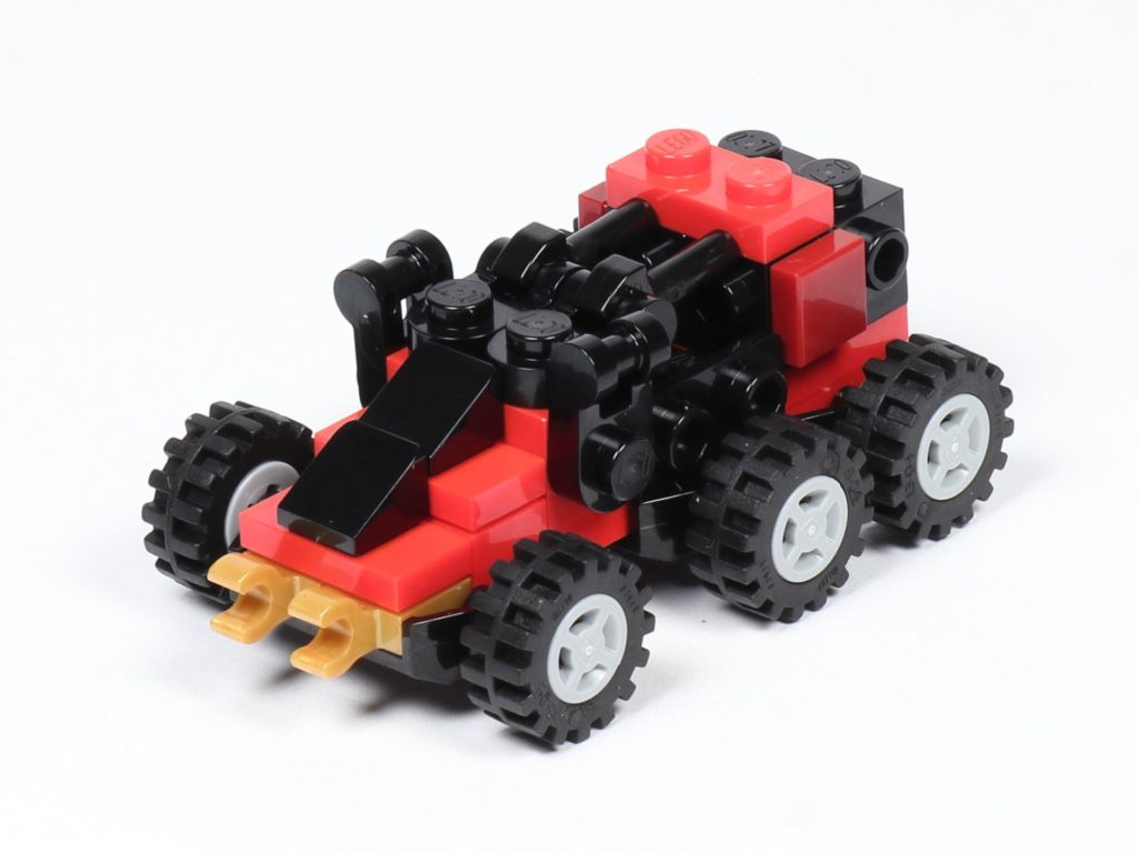 LEGO® Ninjago® Legacy Drachen-Fänger- vorne links | ©2019 Brickzeit