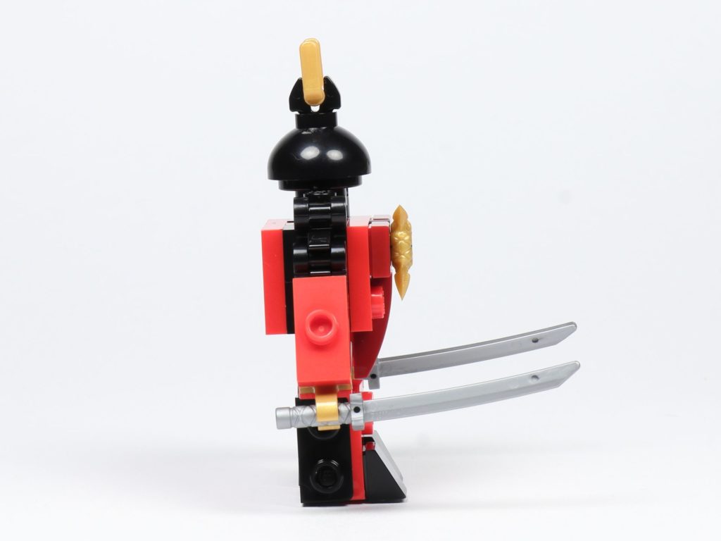 LEGO® Ninjago® Legacy Samurai X Mech - rechte Seite | ©2019 Brickzeit