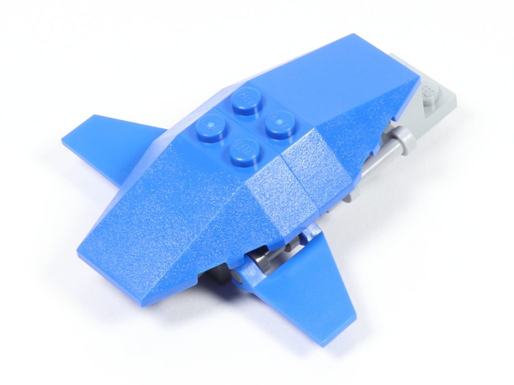 LEGO® Star Wars™ 75002 AT-RT™ - Bauabschnitt 3 - Frontteil mit blauen Elementen 2 | ©2019 Brickzeit