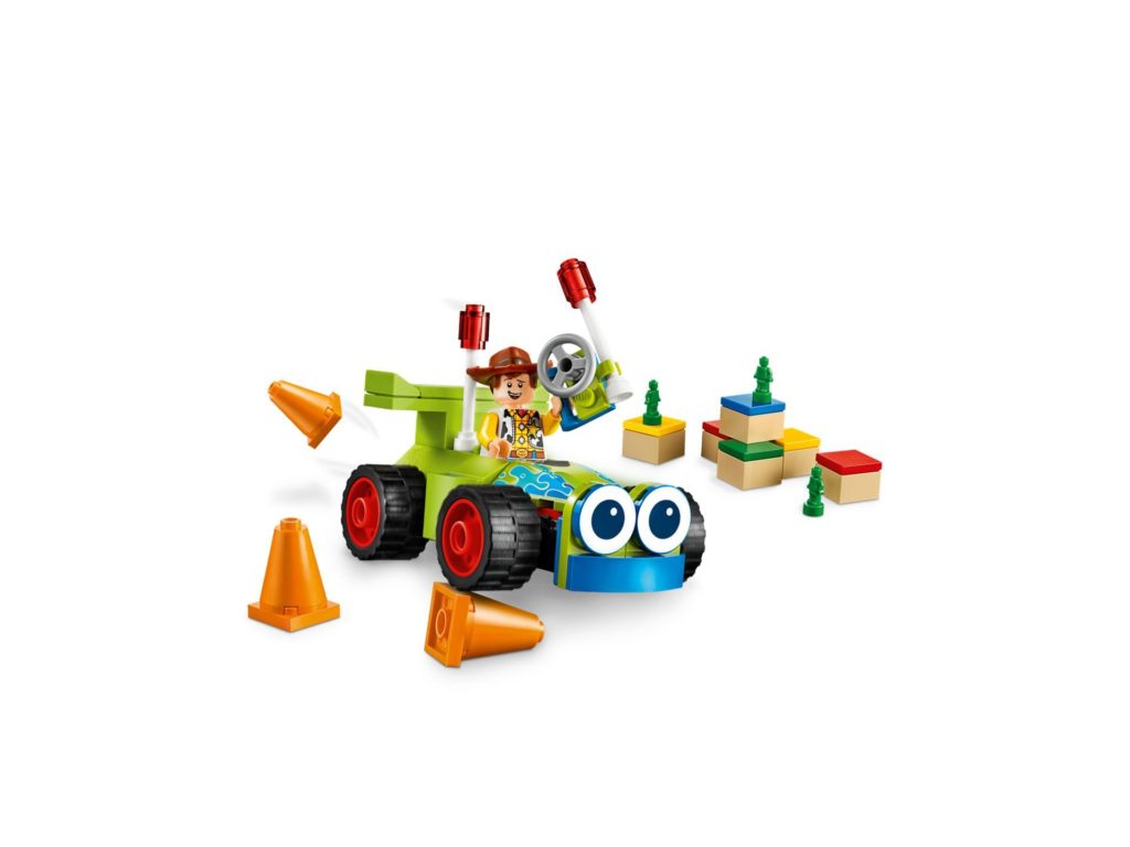 LEGO® 10766 Woody & Turbo - Bild 4 | ©LEGO Gruppe