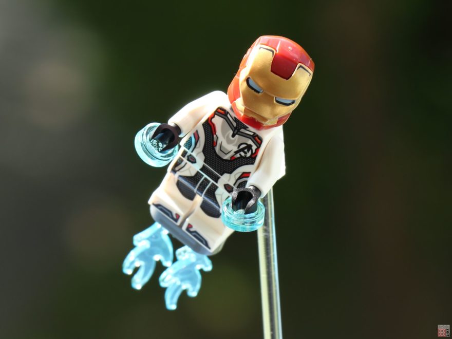 LEGO® Iron Man im Anflug | ©2019 Brickzeit