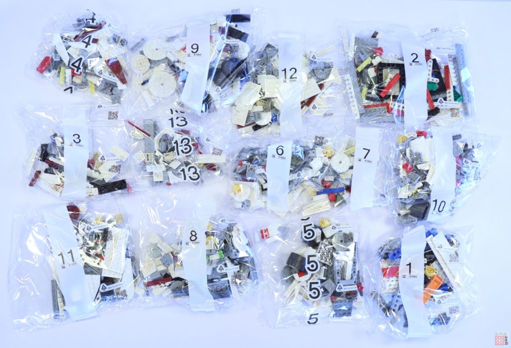 LEGO® Star Wars™ 75244 - 13 Tütchen mit Bausteinen | ©2019 Brickzeit