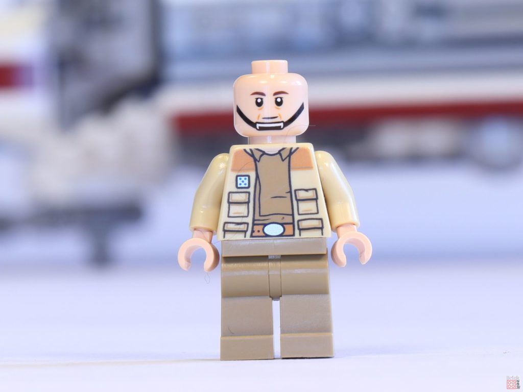 LEGO® 75244 - Captain Raymus Antilles ohne Helm, Vorderseite | ©2019 Brickzeit