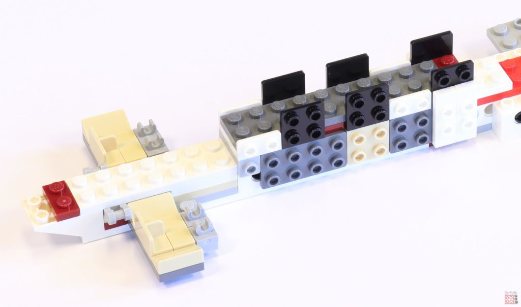 LEGO 75244 - Bauabschnitt 1, vorderer Schiffsteil | ©2019 Brickzeit