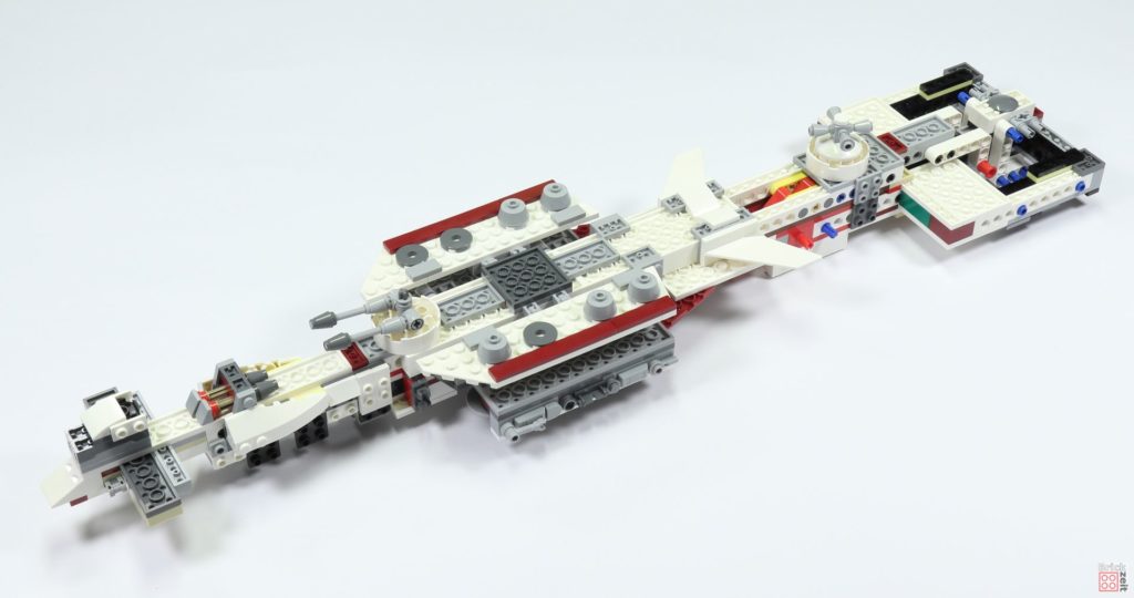 LEGO 75244 - Bauabschnitt 2, vollständige Unterseite | ©2019 Brickzeit