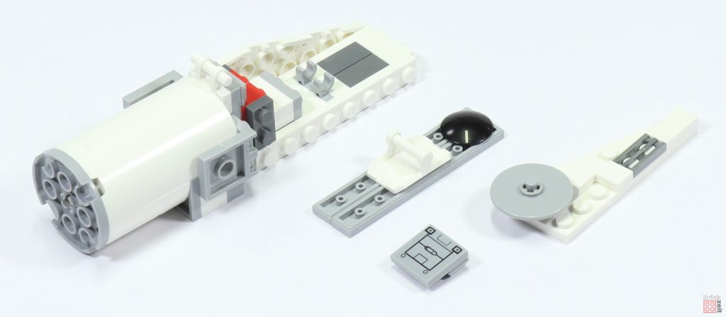 LEGO 75244 - Bauabschnitt 3, Einzelteile Antrieb | ©2019 Brickzeit