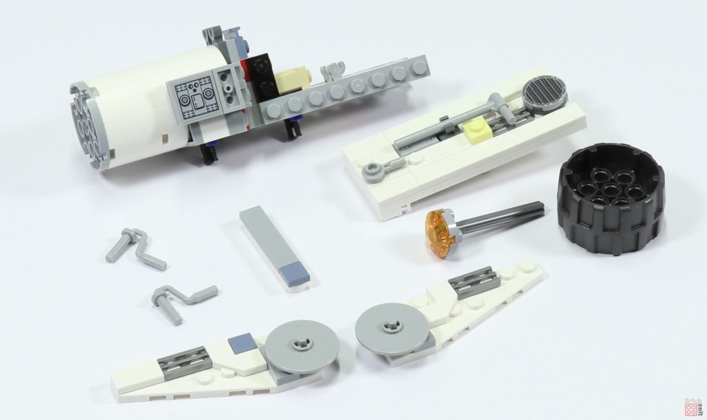 LEGO 75244 - Bauabschnitt 5, Einzelteile seitliche, obere Antriebe | ©2019 Brickzeit