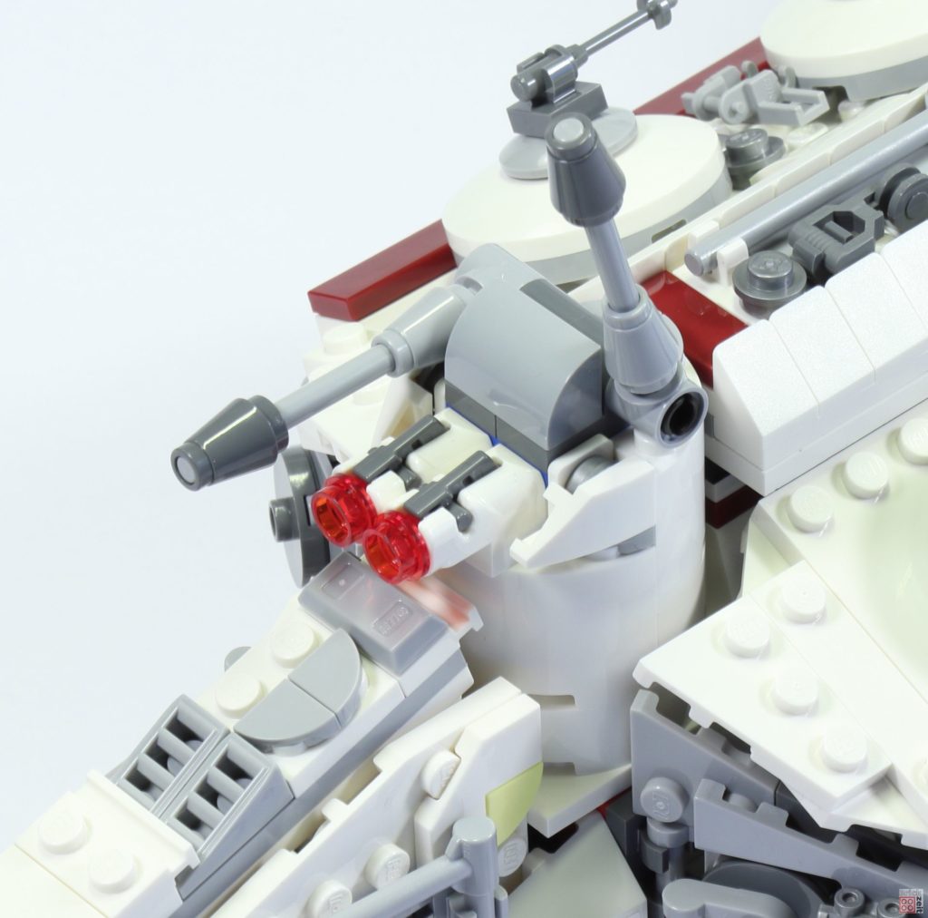 LEGO 75244 - Bauabschnitt 6, Blaster | ©2019 Brickzeit