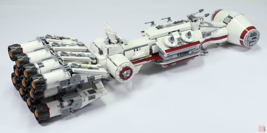 LEGO Star Wars 75244 Tantive IV - hinten rechts | ©2019 Brickzeit