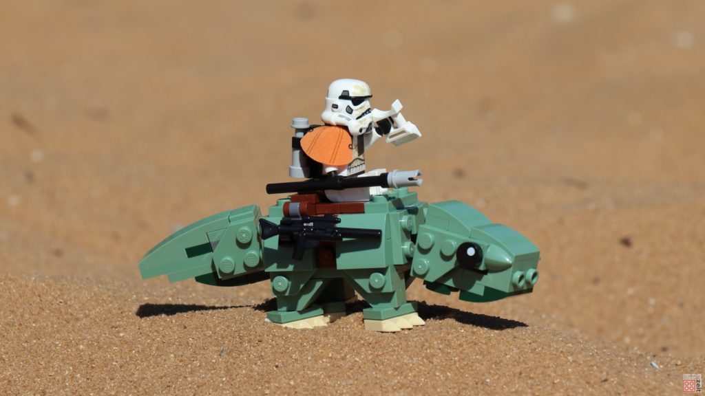 Das Imperium schickt LEGO® Sandtrooper auf Taurücken | ©2019 Brickzeit