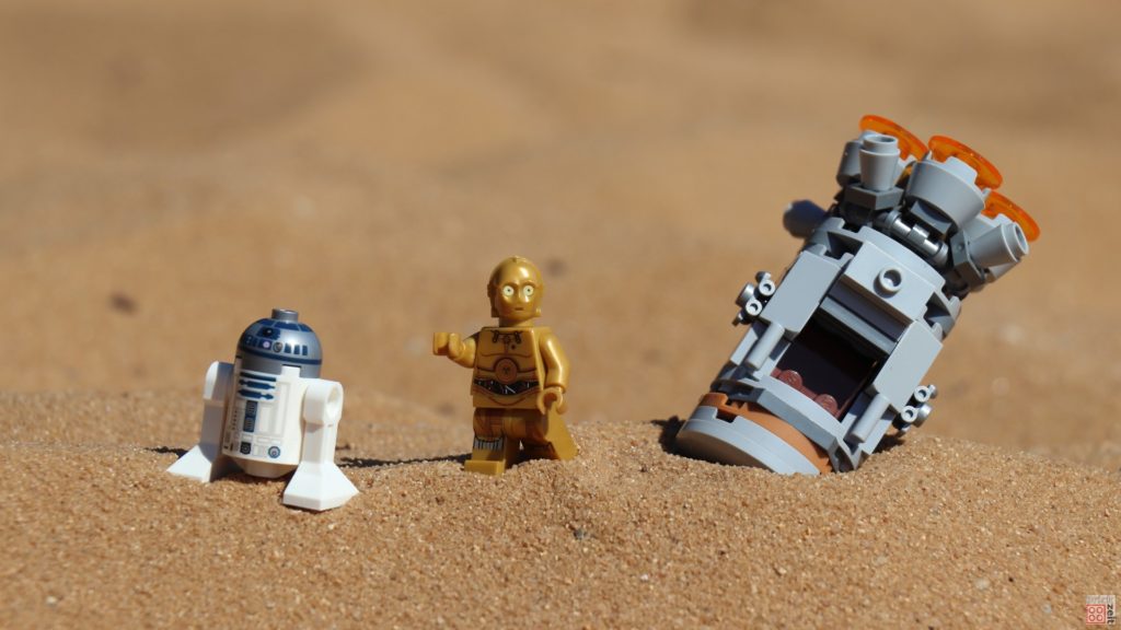 LEGO® R2-D2 und C-3PO sind auf Tatooine notegelandet | ©2019 Brickzeit