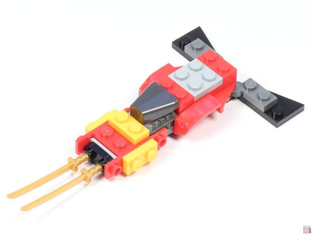 LEGO® Ninjago 30536 Mini Kai Fighter, Aufbau 03 | ©2020 Brickzeit