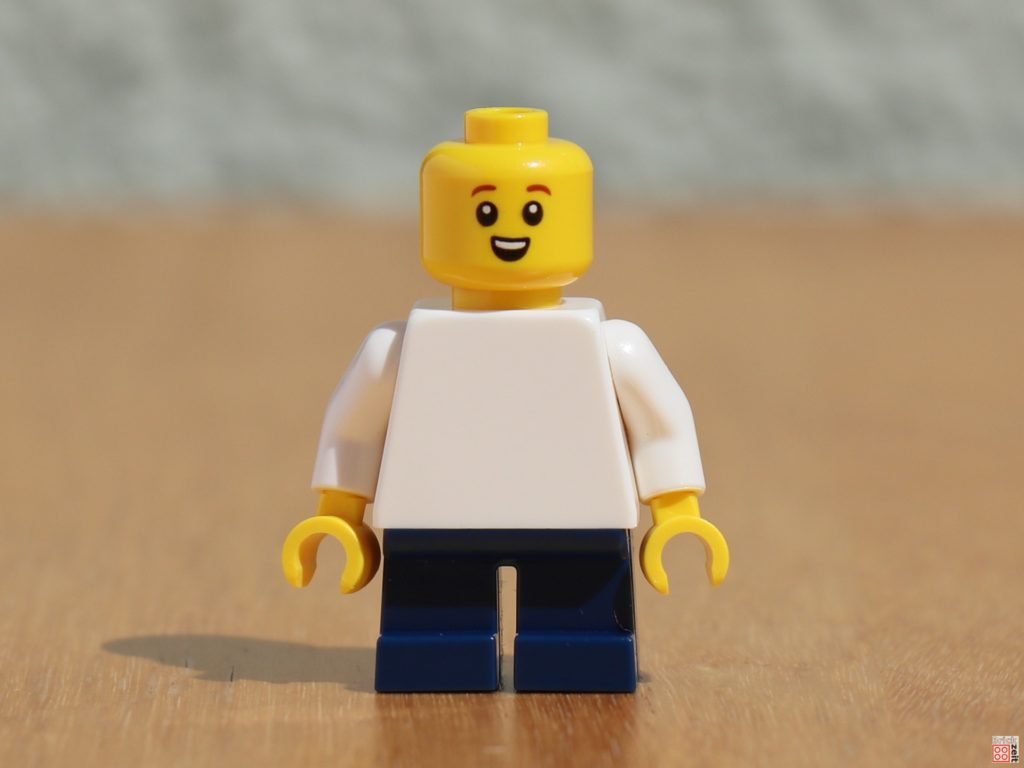 LEGO 71027 - Piñata-Junge (01) | ©2020 Brickzeit