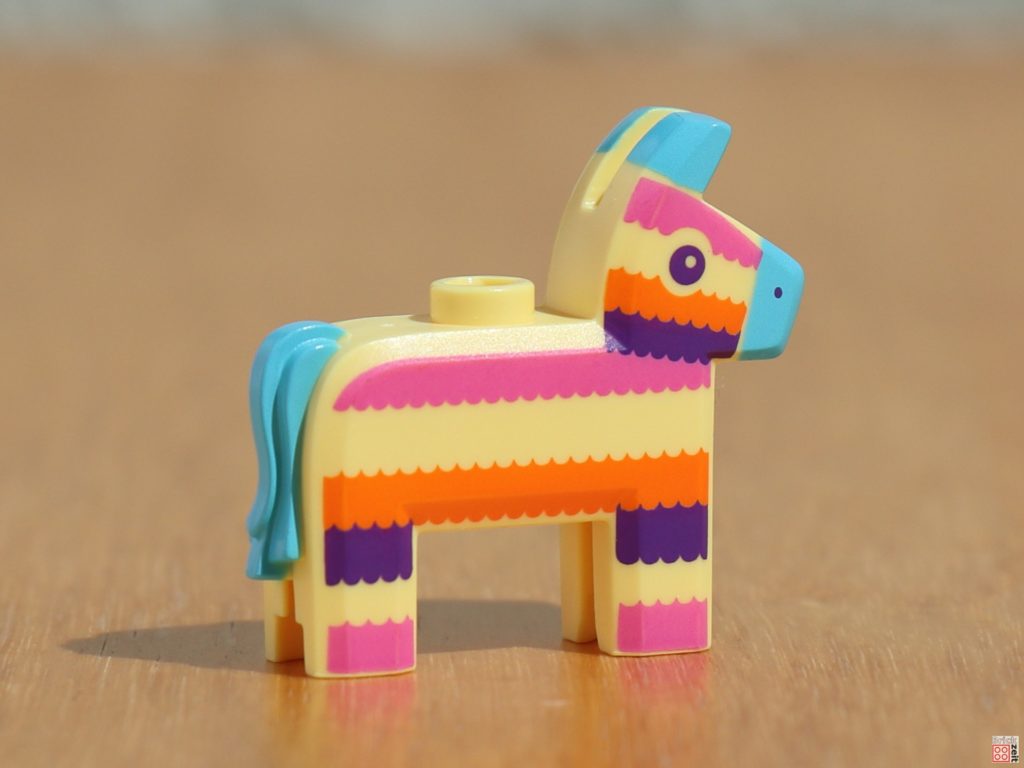 LEGO 71027 - Piñata-Junge (01) | ©2020 Brickzeit