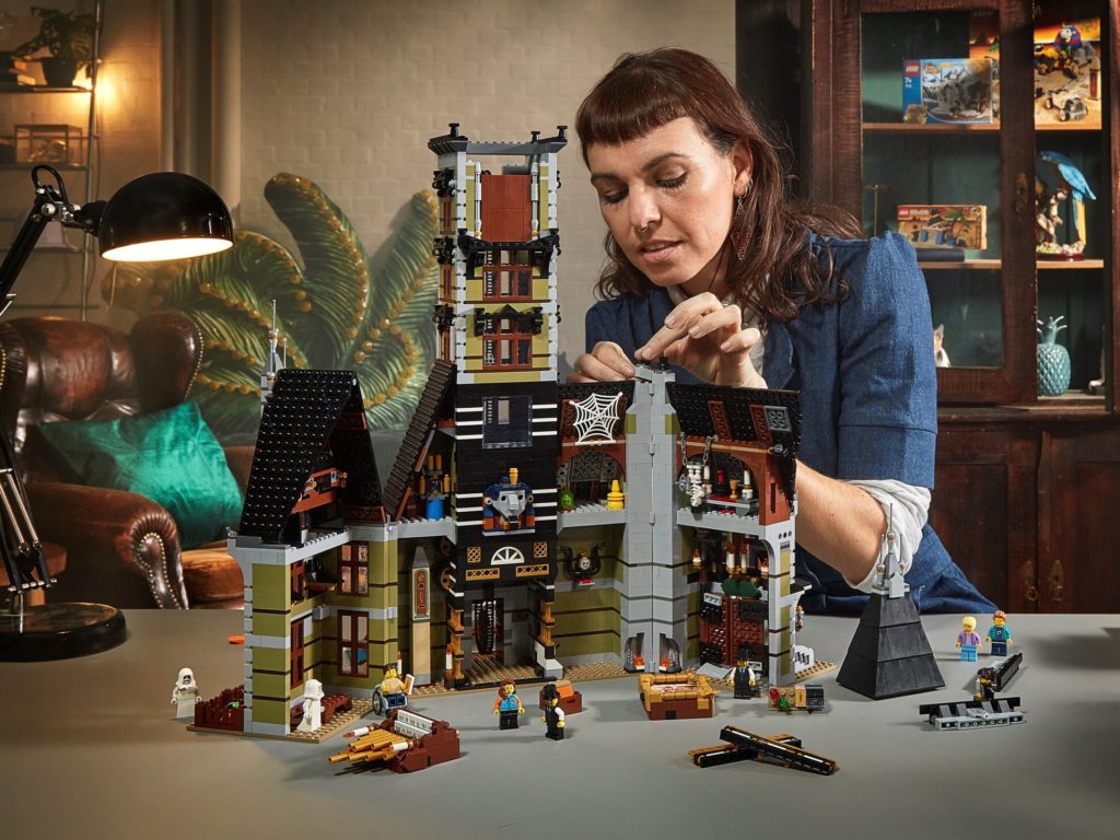 LEGO Creator Expert 10273 Geisterhaus auf dem Jahrmarkt | ©LEGO Gruppe