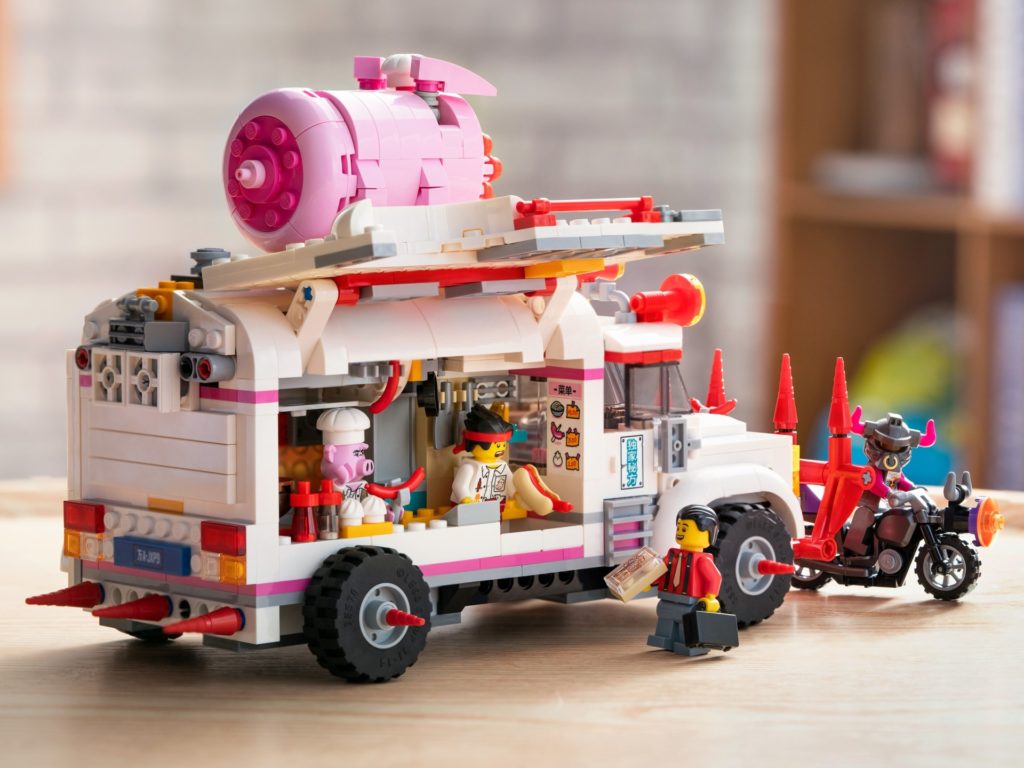 LEGO Monkie Kid 80009 Pigsy’s Food Truck | ©LEGO Gruppe