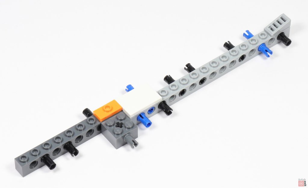 LEGO Star Wars 75275 - Bauabschnitt 01, Bild 02 | ©2020 Brickzeit